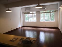 Po Hing Mansion image 2