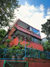 Village House Middle floor image 1