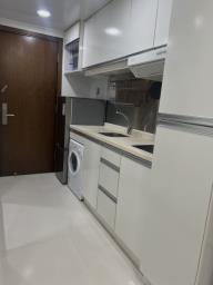 Waldorf Mansion image 5