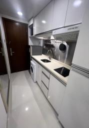 Waldorf Mansion image 1