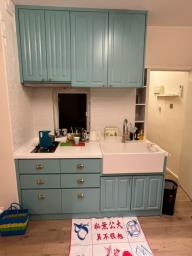 Woodlands Court image 6