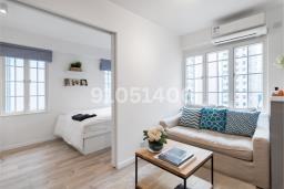 Ying Pont Building image 3