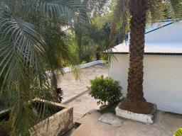 Rare Sai Kung Estate on Half Acre image 5