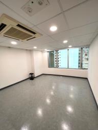 202 Centre image 3