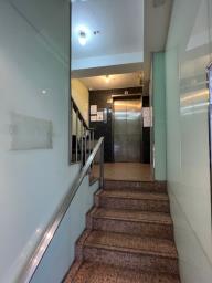 Hang Shun Building image 7