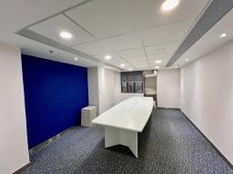 Nan Dao Commercial Building image 3
