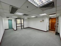 Strand 50 image 2