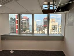 Strand 50 image 2