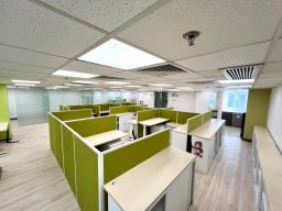 Strand 50 image 4
