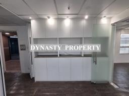 Yam Tze Commercial Building image 2