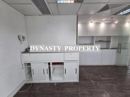 Yam Tze Commercial Building image 3