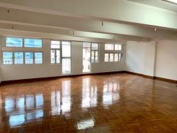 Yu Yuet Lai Building image 3