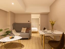 Regent Heights Serviced Apartment image 3