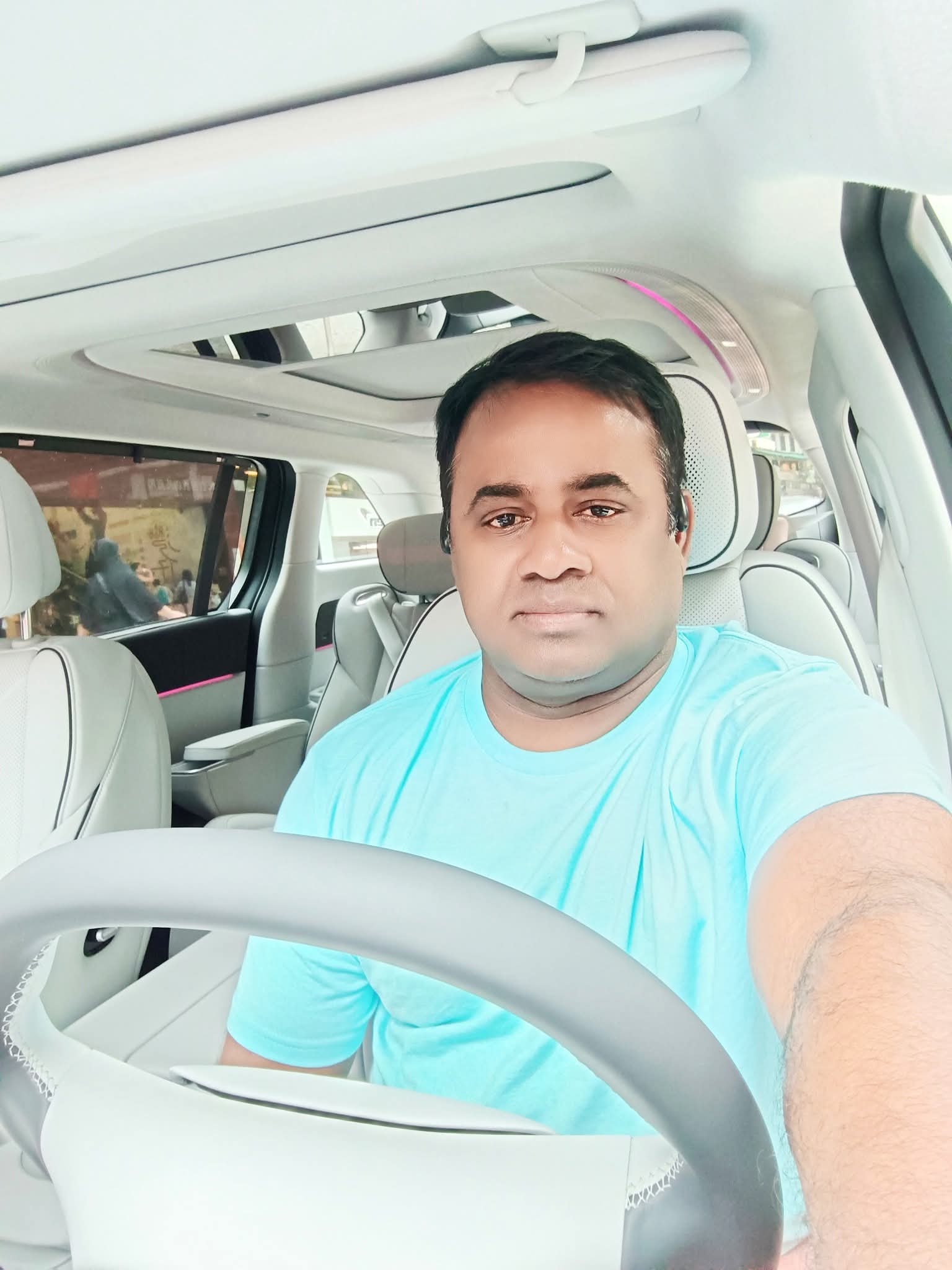 Raj D.