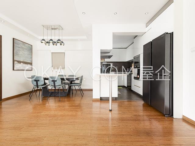 Peninsula Village - Jovial Court | Peninsula