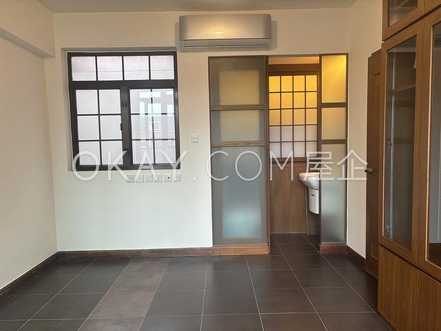 Tak Yan Building | Tak Yan Building, Sai Ying Pun