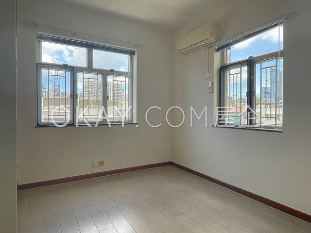 Wah Mei Court | Wah Mei Court, Ho Man Tin - 3 Bed,