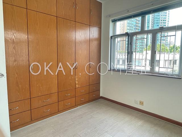 Wah Mei Court | Wah Mei Court, Ho Man Tin - 3 Bed,