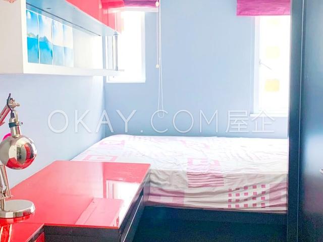 Hong Kong Mansion | Hong Kong Mansion, Causeway