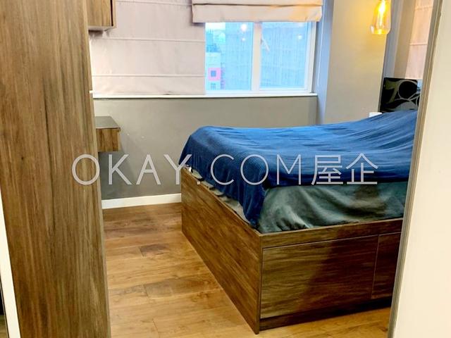 Hong Kong Mansion | Hong Kong Mansion, Causeway