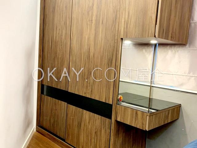Hong Kong Mansion | Hong Kong Mansion, Causeway