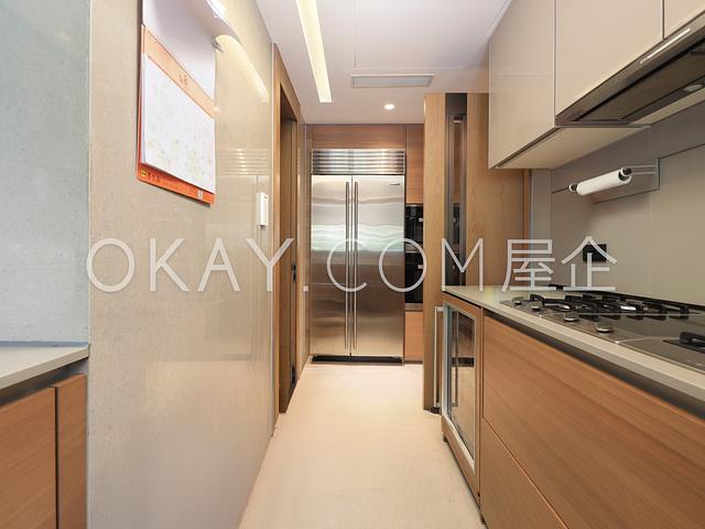 Bisney Crest | Bisney Crest, Pokfulam - 3 Bed, 2