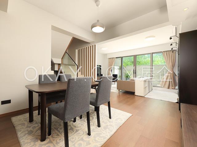 Bisney Crest | Bisney Crest, Pokfulam - 3 Bed, 2