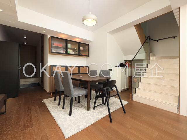 Bisney Crest | Bisney Crest, Pokfulam - 3 Bed, 2