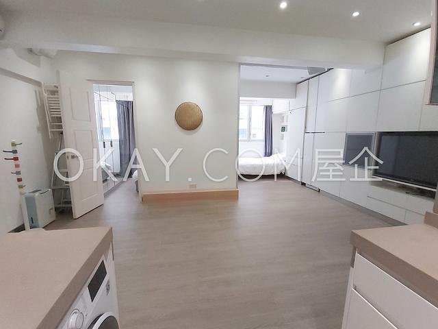 30-32 Yik Yam Street | 30-32 Yik Yam Street, Happy