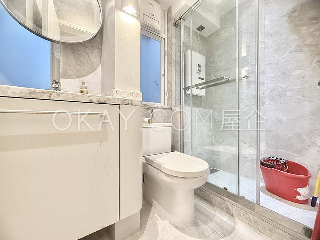 Yue King Building | Yue King Building, Wan Chai -