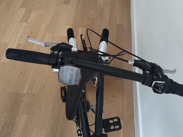 Brand-new Tonino Lamborghini 16" Folding Bike