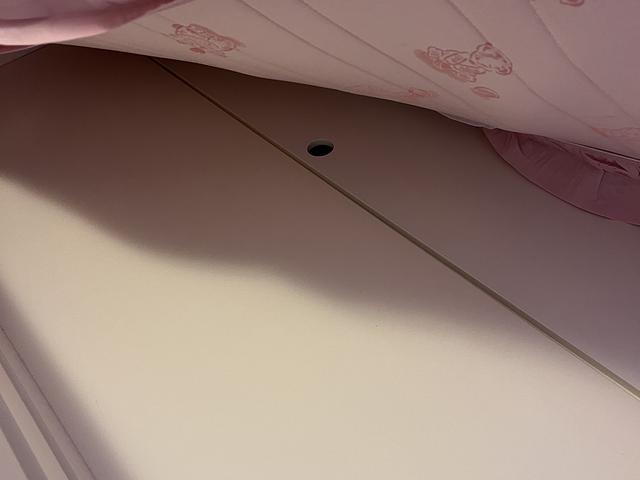 Free bed - pick up Taikoo Shing 