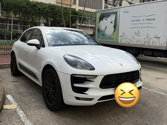 2016 MACAN GTS