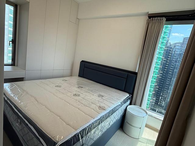 IslandSouth Seaview 3 Bedrooms Ensuite w Maidroom