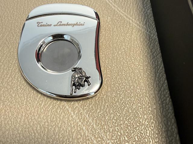 Brand name silver cigar cutter