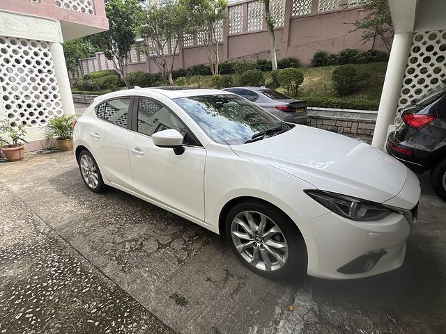 2016 Mazda 3, 2 litre automatic