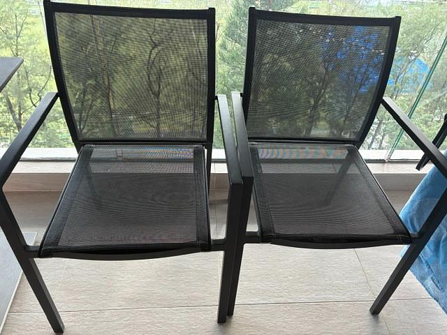 Outdoor table and chairs