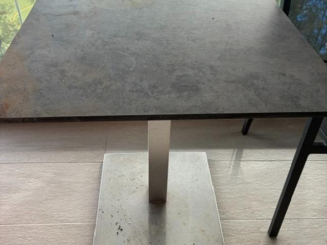 Outdoor table and chairs
