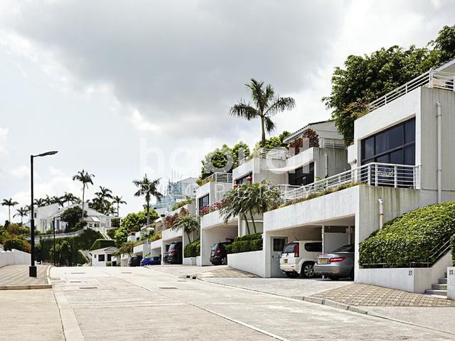 Seaview Townhouse near HK Academy