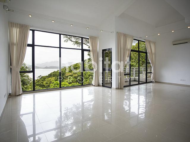 Seaview Townhouse near HK Academy