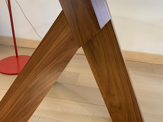 Contemporary dining table