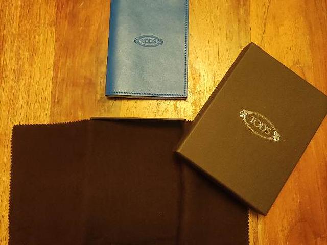 Tod's Passport Holder ... 