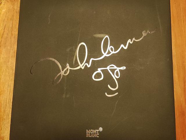 For pen collectors or the John Lennon fans ... 