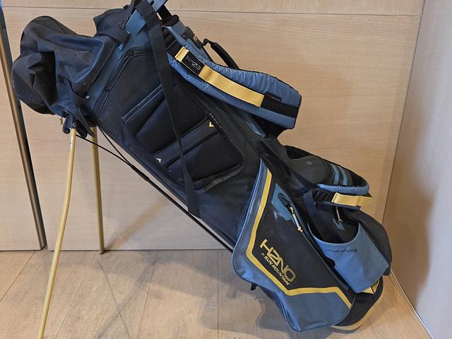 Sun mountain H20 waterproof golf standbag