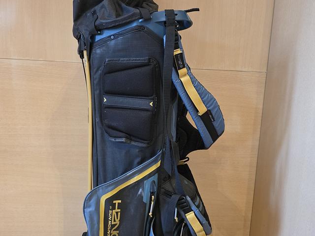 Sun mountain H20 waterproof golf standbag