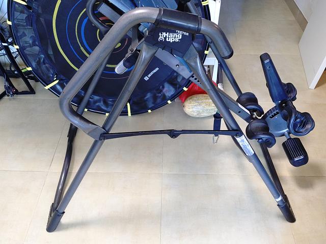 Teeter Hang Ups Inversion Table