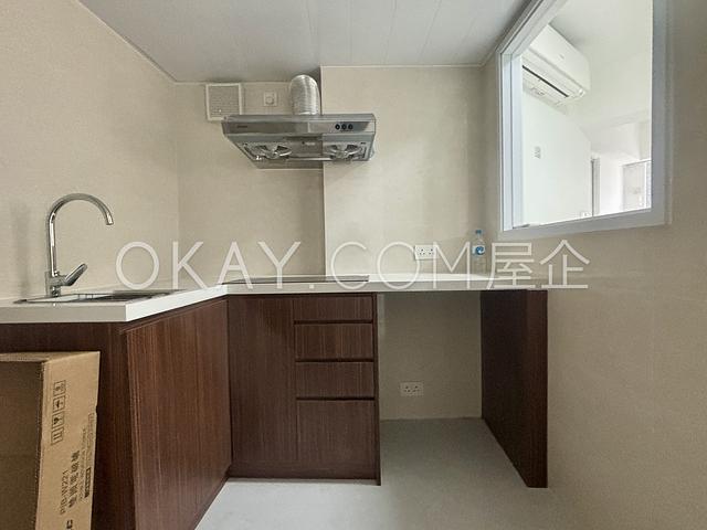 Hong Kong Mansion | Hong Kong Mansion, Causeway