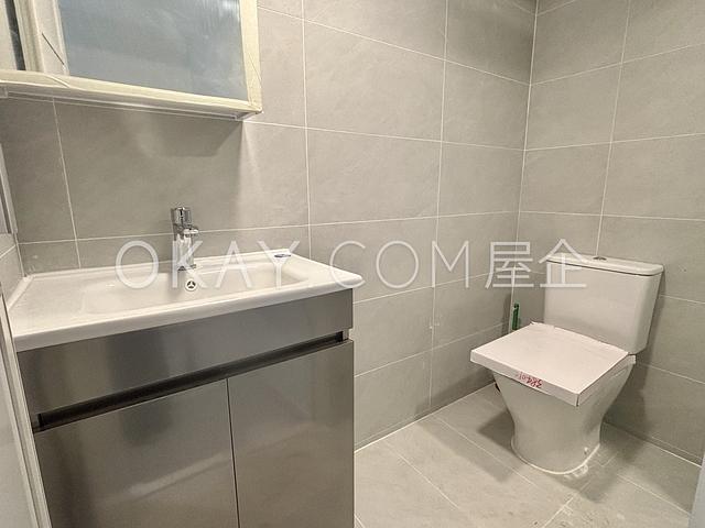 Hong Kong Mansion | Hong Kong Mansion, Causeway