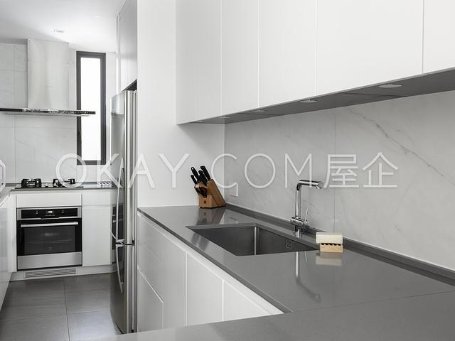 Mayflower Mansion | Mayflower Mansion, Tai Hang -