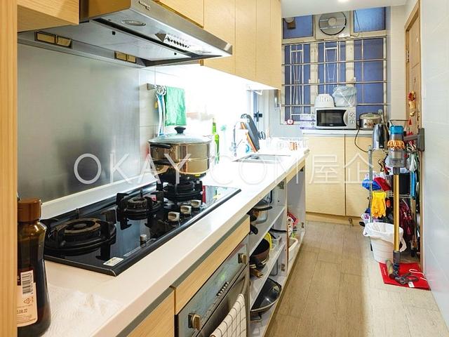 Mayflower Mansion | Mayflower Mansion, Tai Hang -